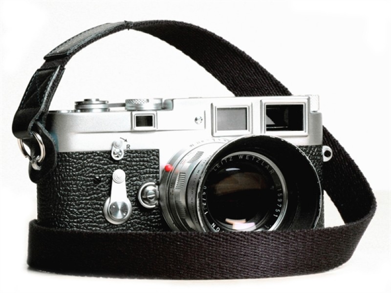 Fuji FinePix X Series and Leica Accessories - Artisan & Artist ACAM 102 Camera  Strap